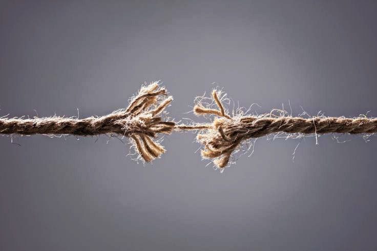 3 Обрыв нити из-за натяжения нити.jpg 3 Обрыв нити из-за натяжения нити.jpg